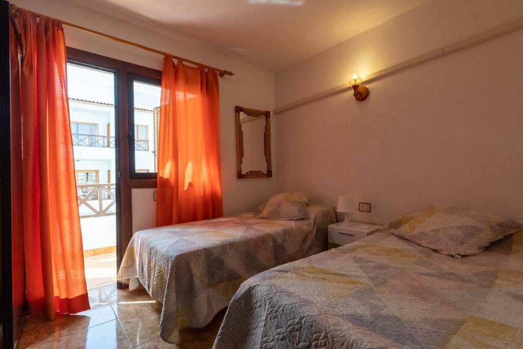 Apartamento Con 2 Terrazas En Los Cristianos Los Cristianos  Exterior photo